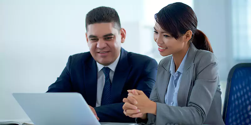 Why Partner with the Best TN Visa Consultants for Canadian Applicants for Comoros?